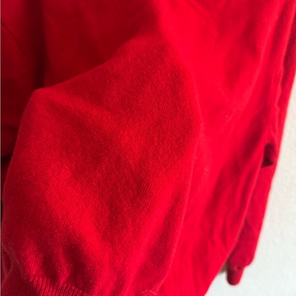 United Colors Of Benetton Scarlet V-Neck Cozy Sweater Winter Valentine's day - Picture 9 of 10